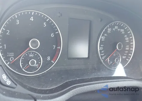 2013 Volkswagen Passat 2.5L Sel z USA, uszkodzony, nr VIN 1VWCP7A31DC055004